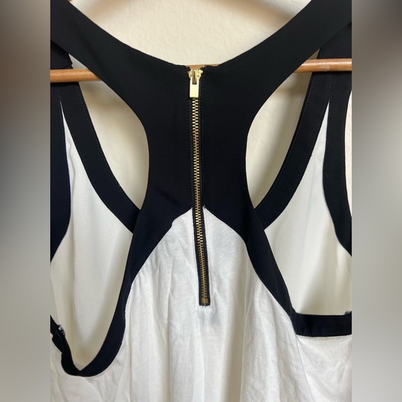 Express Racerback Tank - Picture 3 of 5